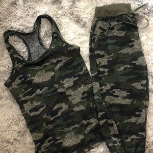 Camp Print Workout Set